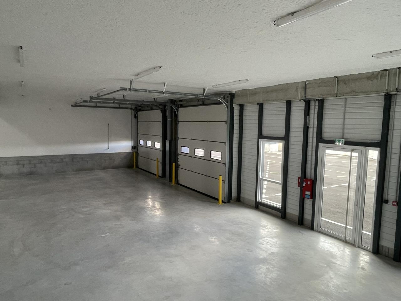 Local d'activité Élancourt 3794m² Location local d'activité Élancourt Yvelines OLACT2201278 24